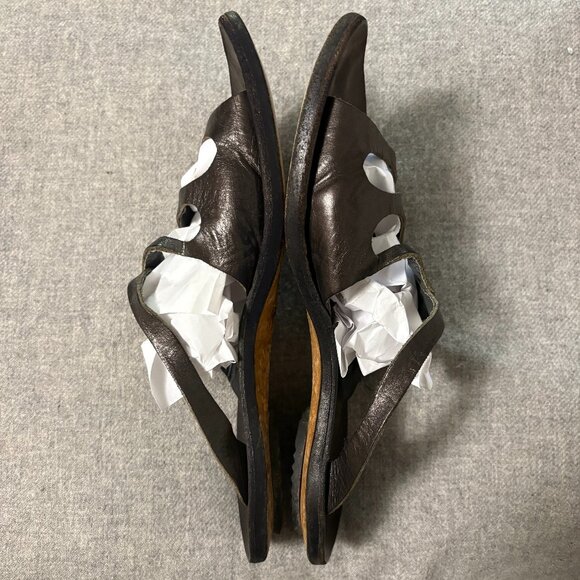 Cydwoq Hurricane Black Leather Strappy Slide Sandals Size 36.5 - Picture 5 of 8